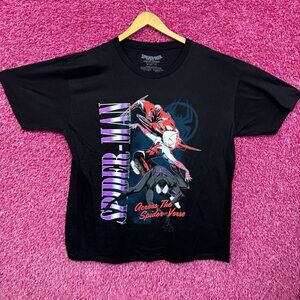 Spider man and Spider Gwen T-shirt size 2XL